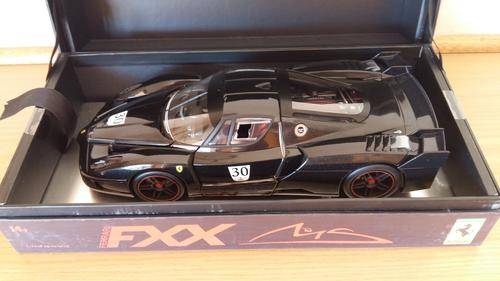 Ferrari FXX Michael Schumacher Limited Edition 4415 of 5030 1:18 Hot Wheels Super Elite Model: L7126